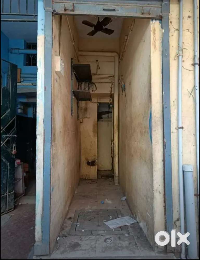 Shop For Rent - 4500