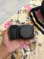 Brand new Sony A6400 with 18 To 135 MM lens Only 3 Days old ,