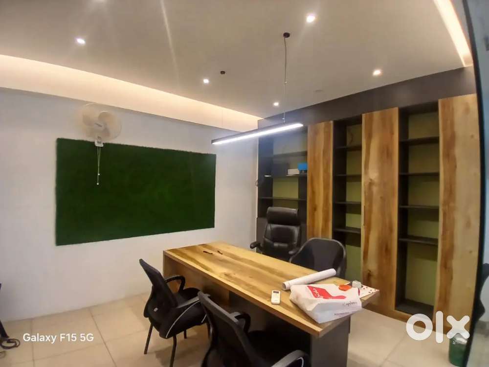 Premium Furnished Office Space near holiday inn - 100m from byepass