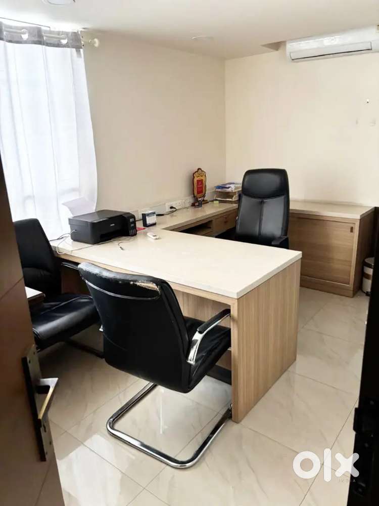 Fully furnished ac office rent palarivattom edapally rd