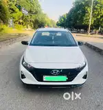Hyundai i20 sportz 2022 Petrol 31500 Km Driven