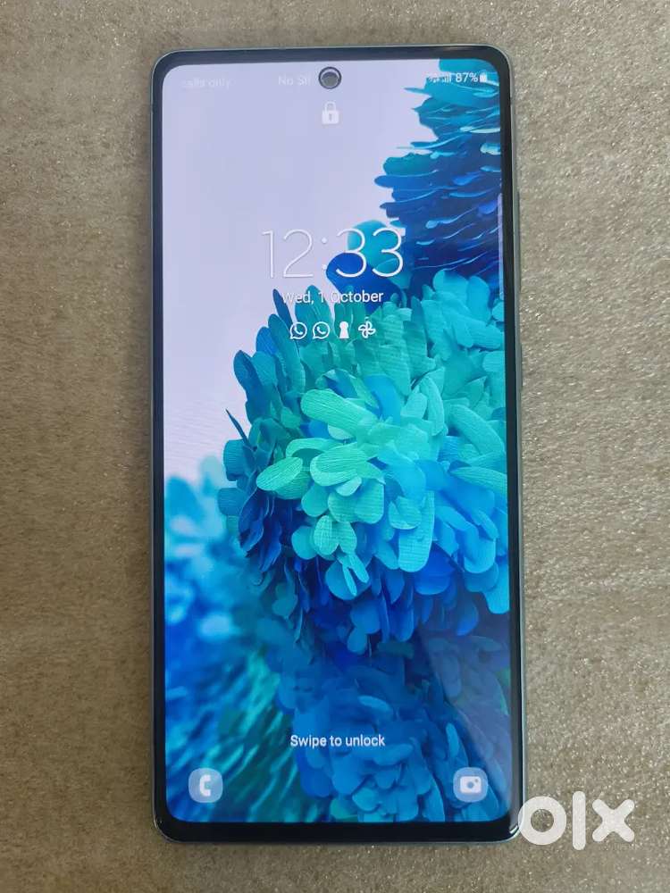 S20 FE 5G 8 GB RAM 128 GB ROM