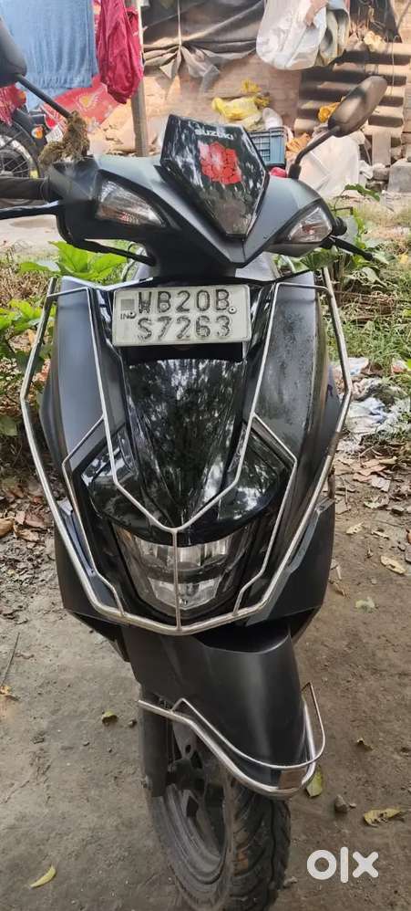 Suzuki Avenis Good Condition