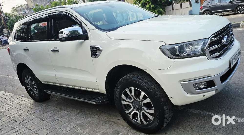 FORD ENDEAVOR 4 X 4 AUTOMATIC ALL NEW MICHELIN TYRES