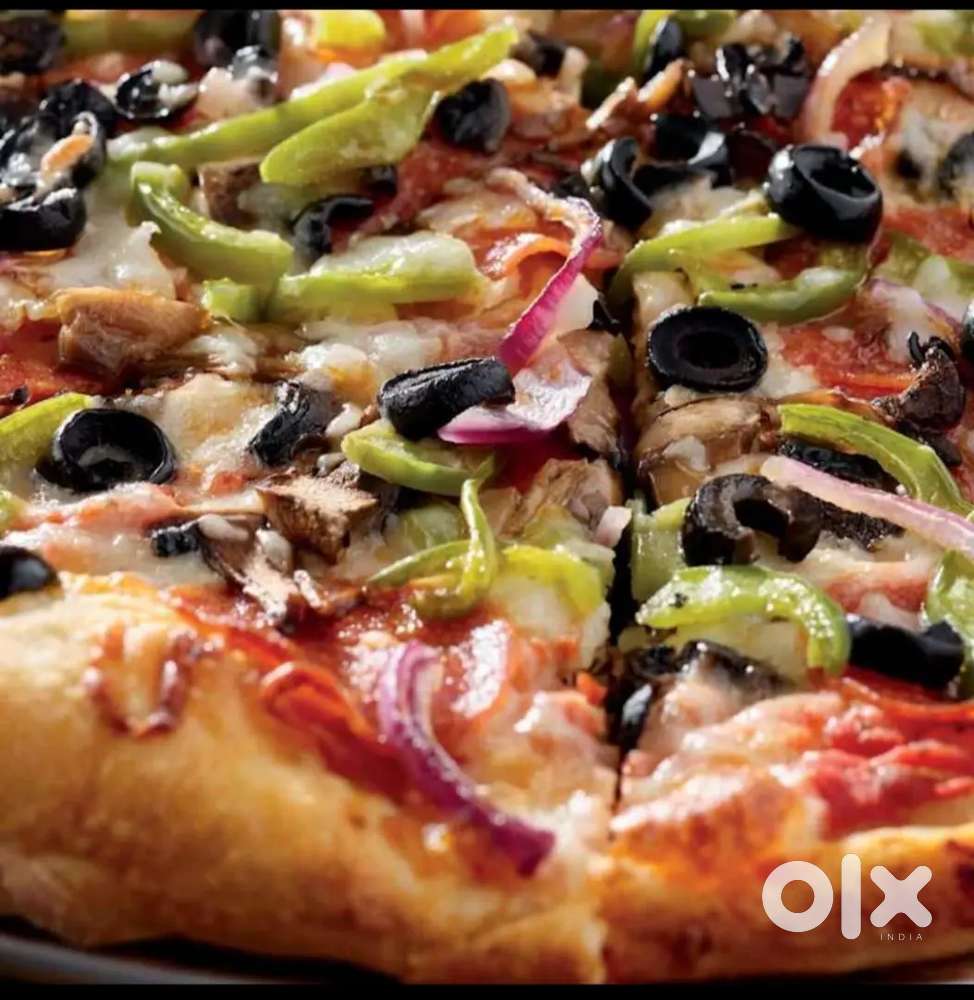 We are looking for pizza food courier driver ⁷⁸