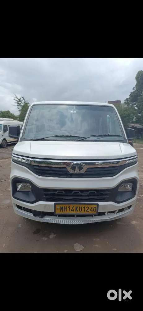 Tata Winger 10.Set