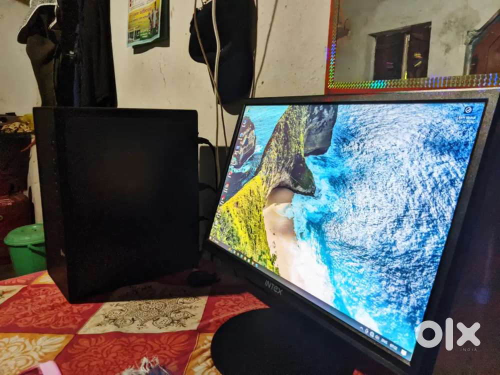 All setup 24 days old CPU monitor keyboard speaker