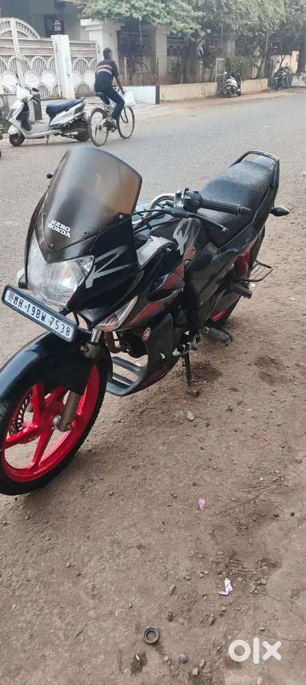 Karizma r in mint condition