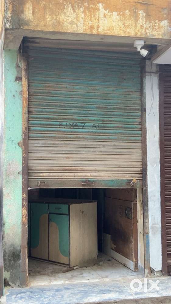 SHOP RUNNIG ROAD KAUSA