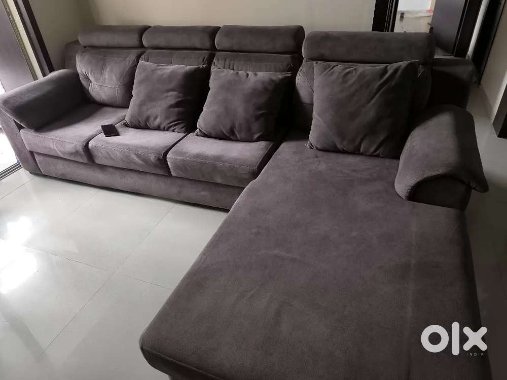 5 years old L shape sofa bigger size
