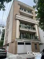 Sale 3BHK(200 yards)+100 Yards Basement @Rs.7.25 Nizamuddin East,Delhi