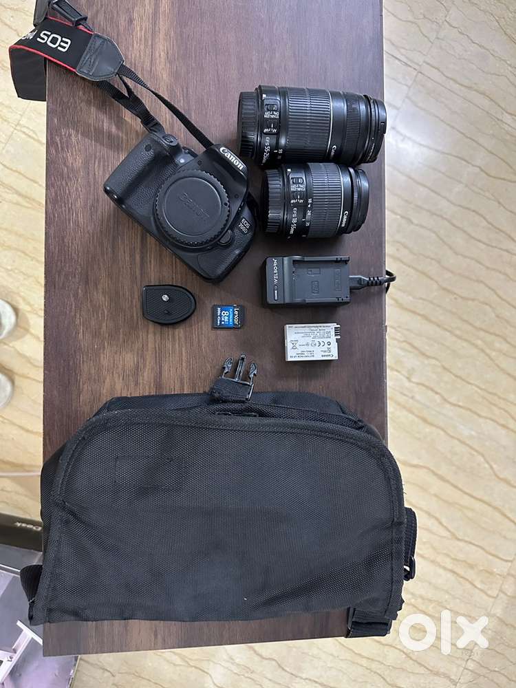 Canon 700d with 2 lens, bag and charger