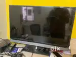 Dead LED TV for sale 32 inches (Non working)