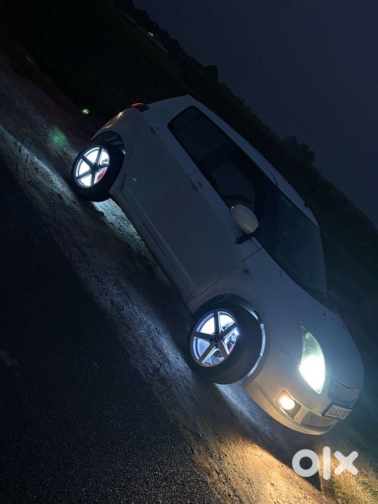 Haye a 2 key one original 2nd make like new top model in remote