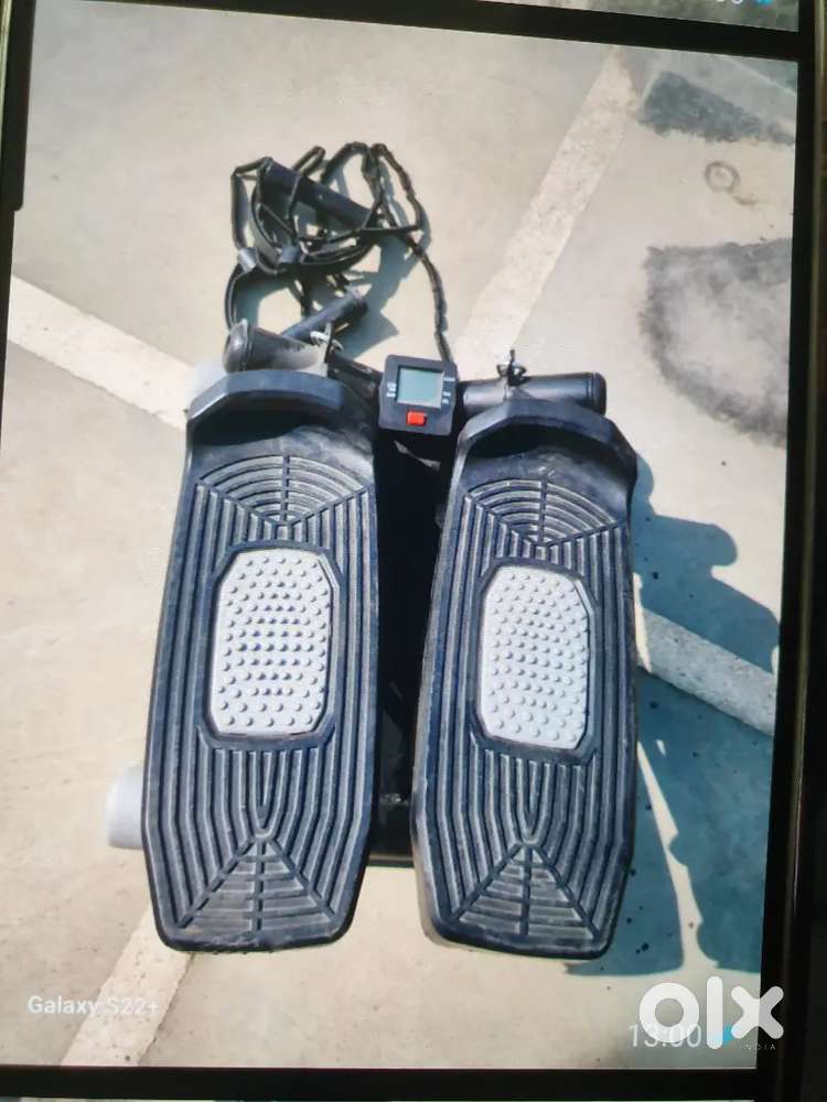 Elliptical crosstrainer