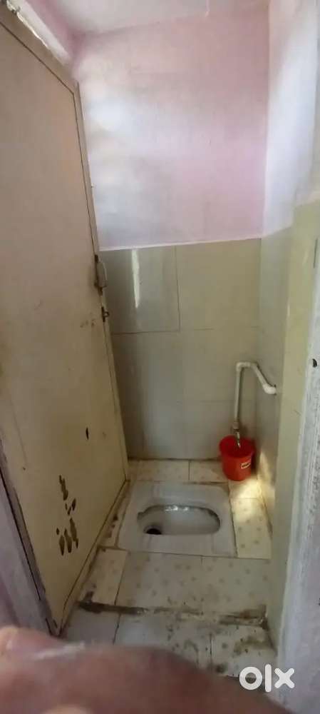 Single room on rent near vnaz metro station