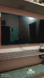 4k Ultra HD 42 inches 108cm