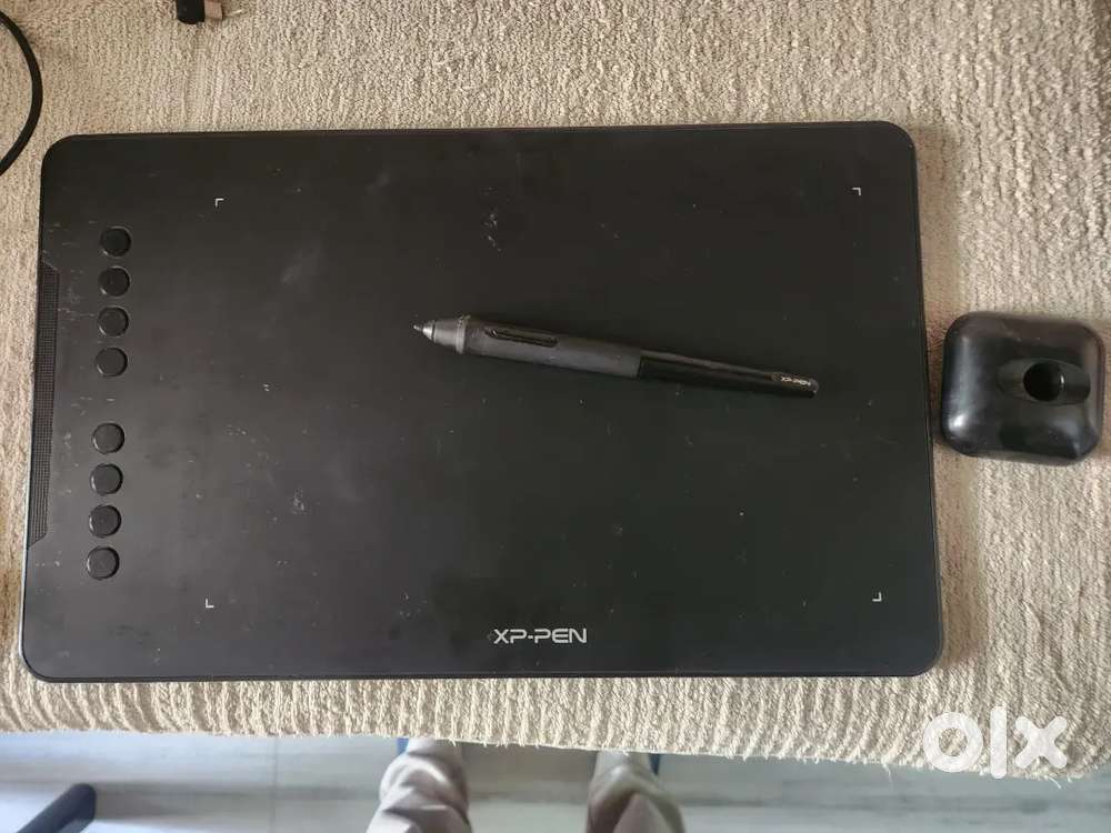 Wireless Microphone and Graphics Pen Tablet