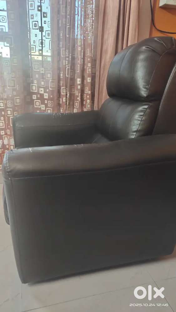 Leather recliner