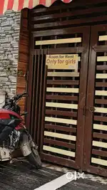 Single room available for rent only for girls and furnished room
