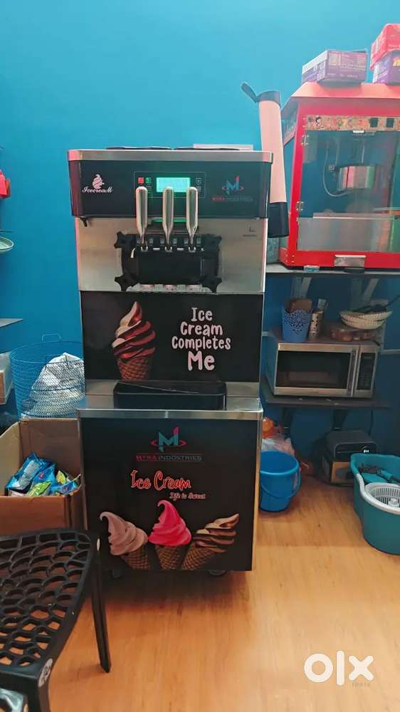 Softy ice cream machine