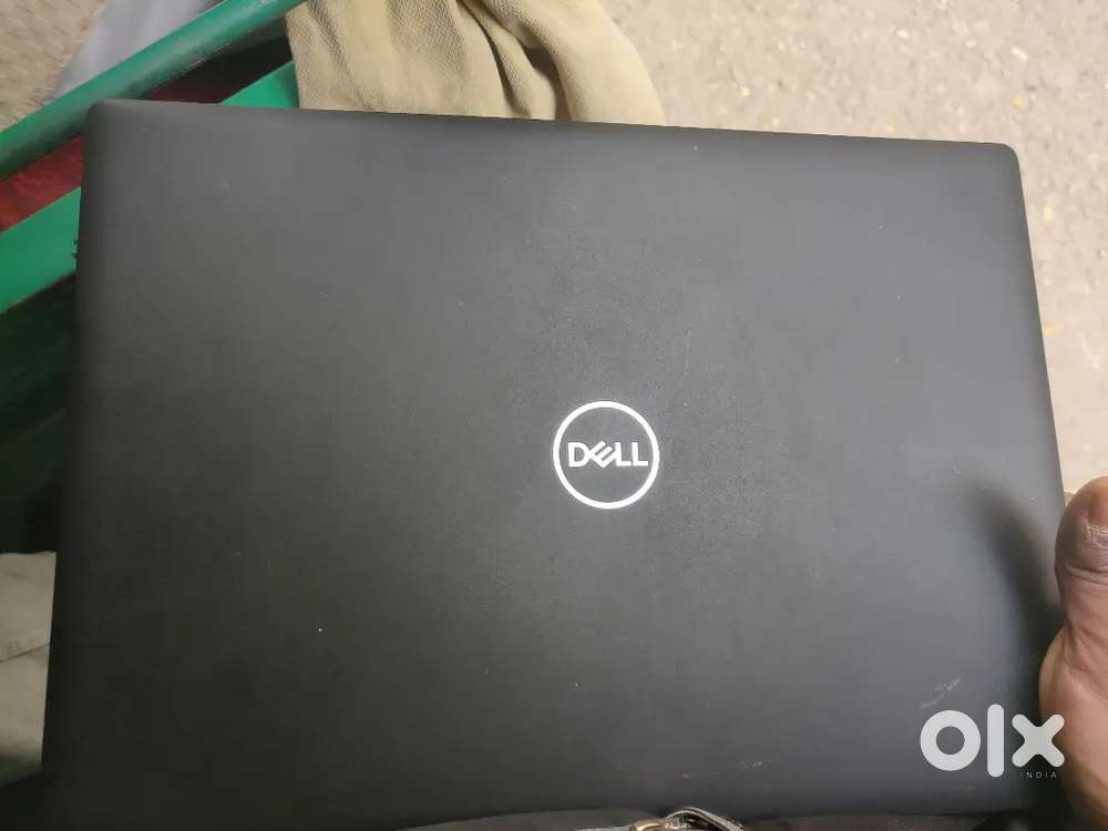 DELL LAPTOP