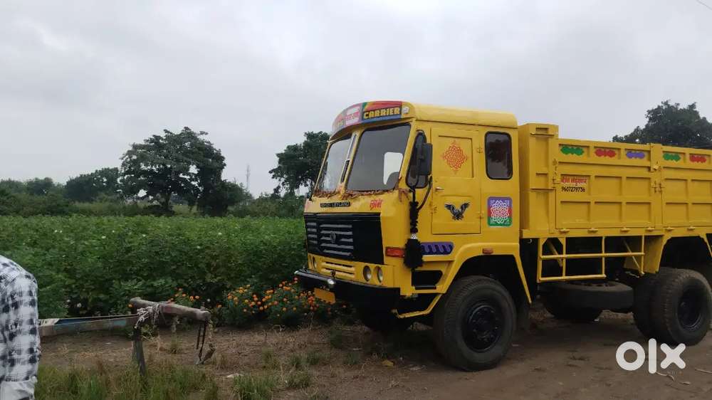 Good truck 2014 model Ashok Leyland tipper 6 tayar oll pepar ok