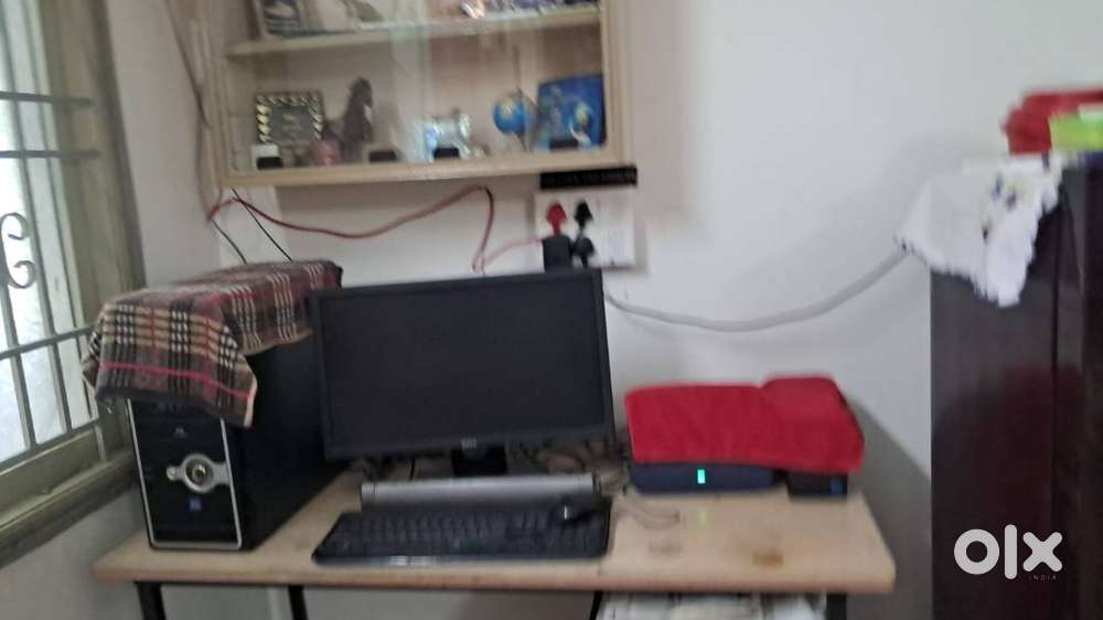 desk top with new ups and monitor