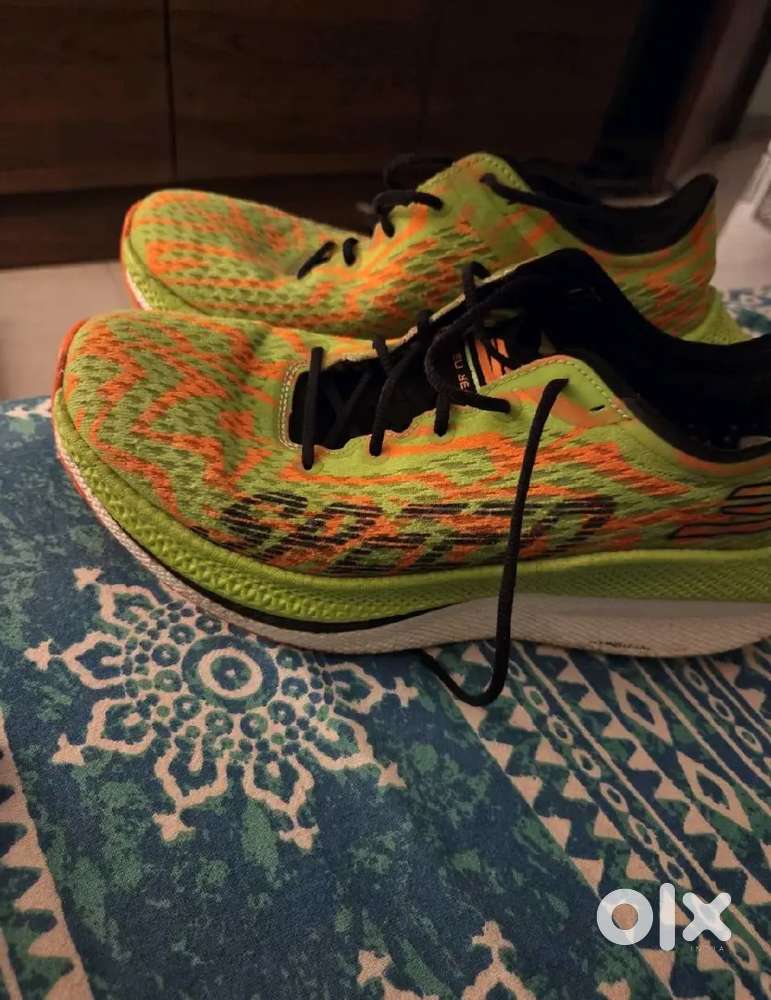 ASICS Metaspeed Sky Orginal & Skechers GO RUN SPEED BEAST