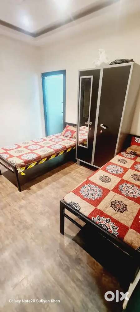 Single double three sharing Boys pg Oshiwara Lokhandwala Adarsh