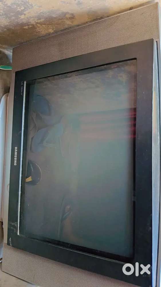 SAMSUNG TELEVISION