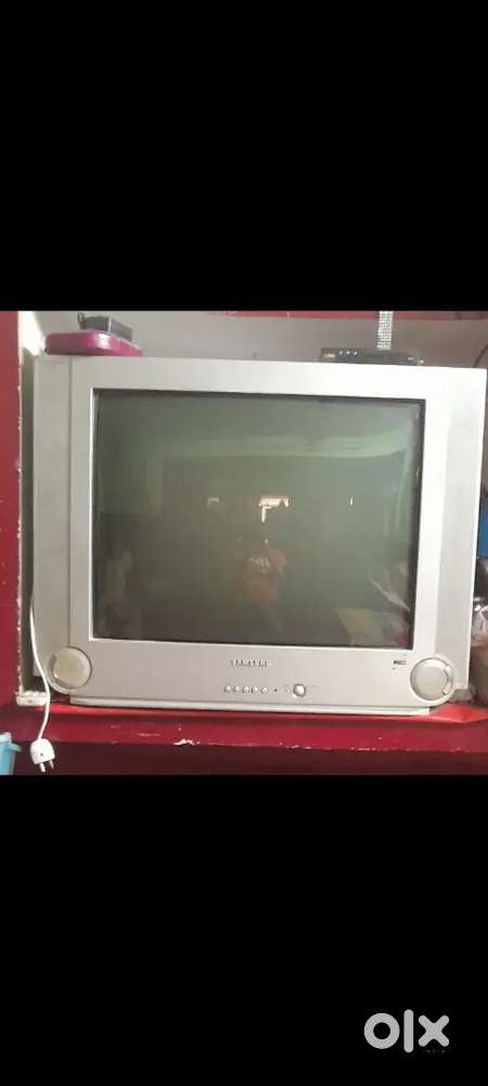 Samsung BIG  color TV 29inch  showroom condition