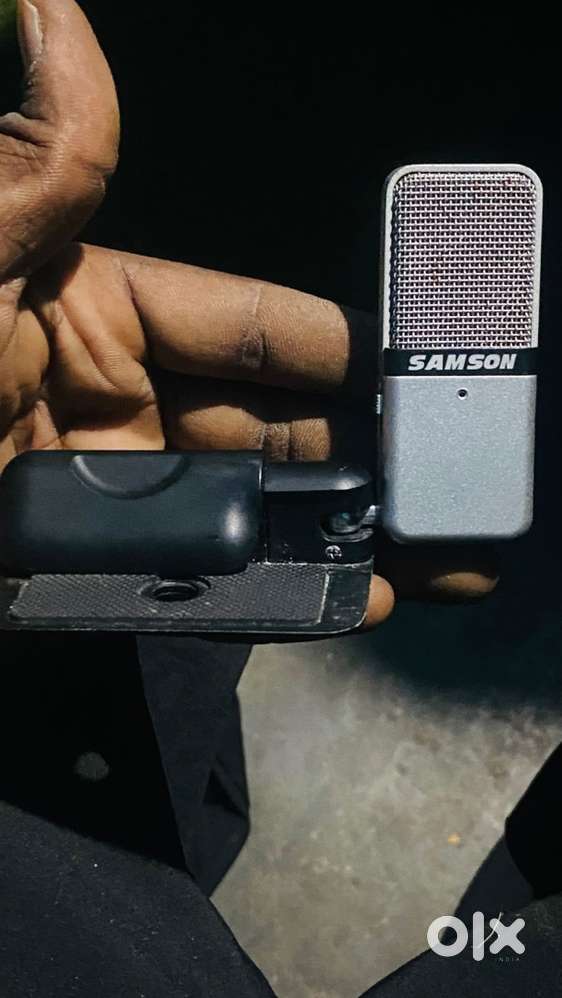 Samson go mic with cover and connector totally unused