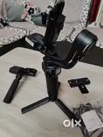 Camera gimbal