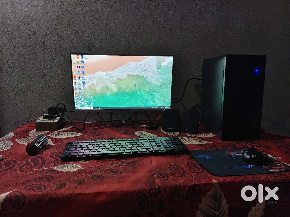 Full computer  cpu mouse keyboard monitor