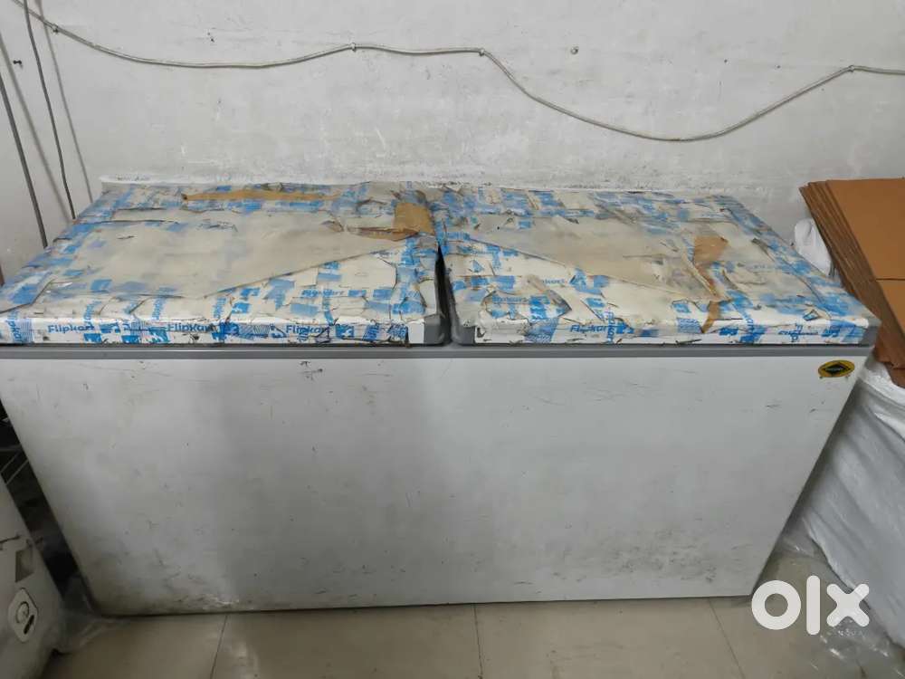 Deep freezer