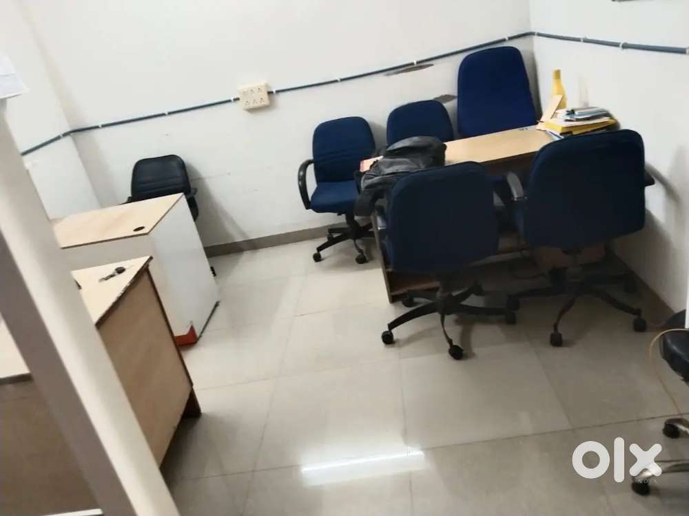 Fully Furnished Office with Internet and Water Dispenser
