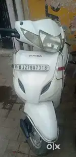 Activa 3g in well condition (Fix rate)