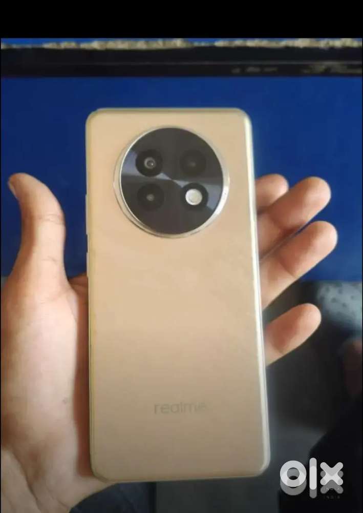 Realme 13 plus 8/128 gb 4 month old brand new condition