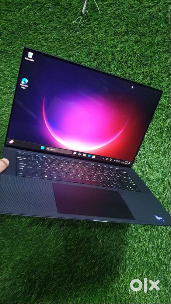 Dell Precision 5560 Intel Core️ i9-11th Gen 32GB DDR4 1TB NVME SSD