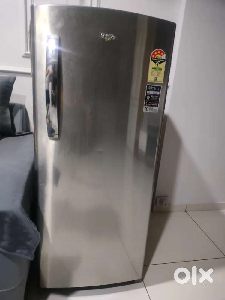 Whirlpool refrigerator 4 star , 200 litre model DC215G / 2020