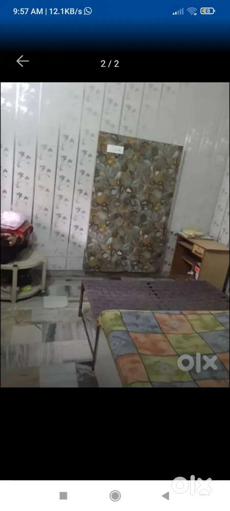 Pg for girl, job person, small family