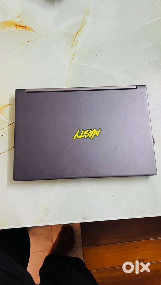 ACER ASPIRE 7 . Neatly used no complaints Little negotiable