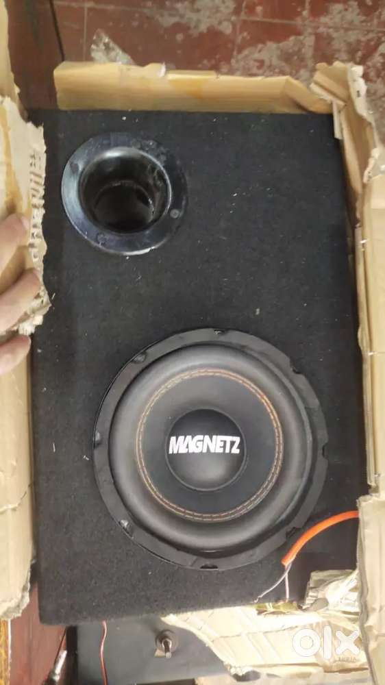 7.1 dolby audio 8 inch subwoofer and amplifier 200 watt