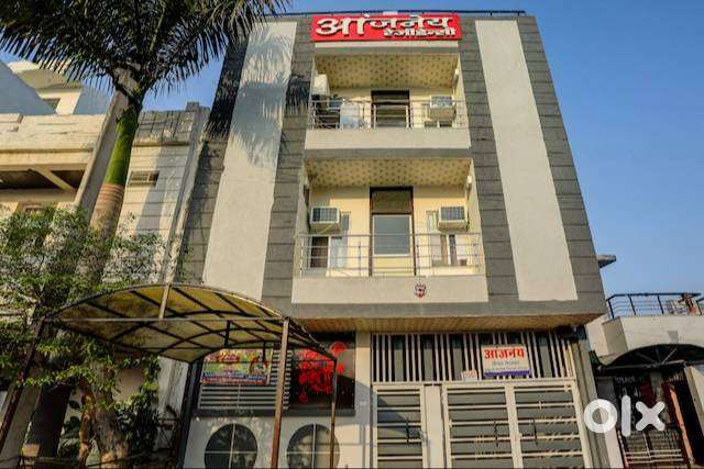 Female Hotel Reception Job