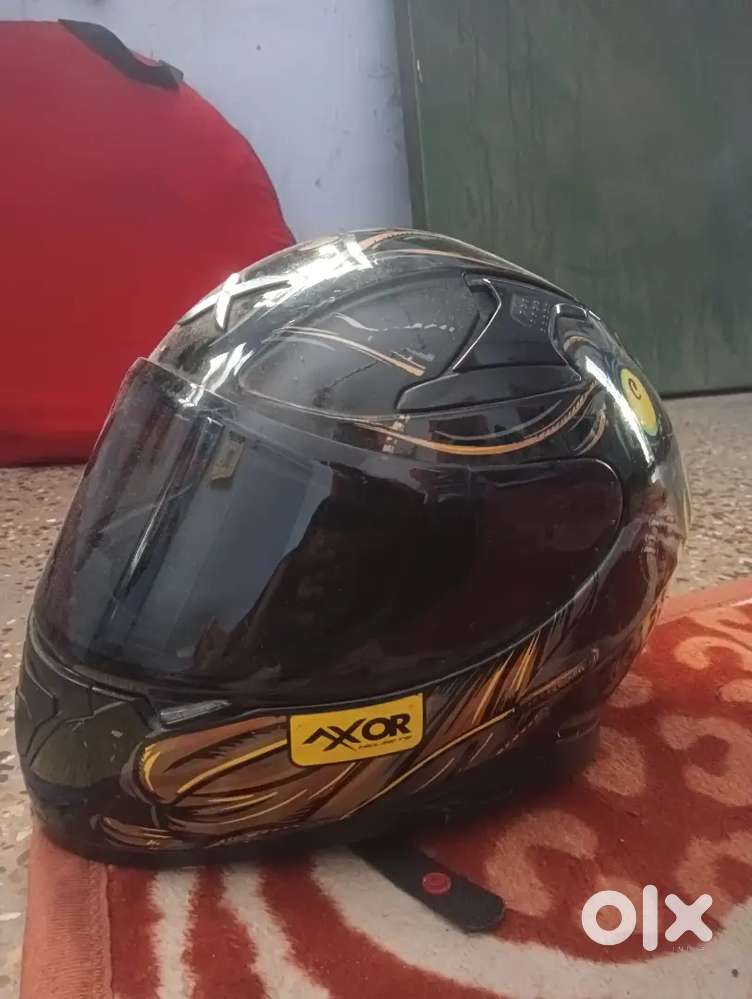 HELMET- AXOR