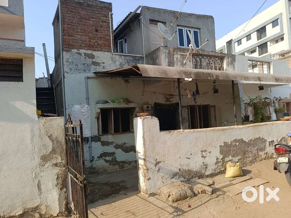 તાત્કાલિક ટેનામેન્ટ વેચાણ થી આપવાનું છે