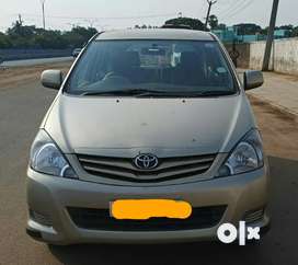 Toyota Innova 7 seater well maintained