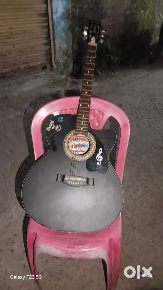 Gitar Gitar