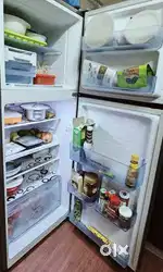 Double door Samsung Refrigerator 253 litres, 3 years old